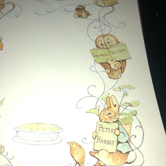 The Tale of Mrs Tiggy-Winkle by Beatrix Potter - Peter Rabbit series- like new - Picture 4 of 12